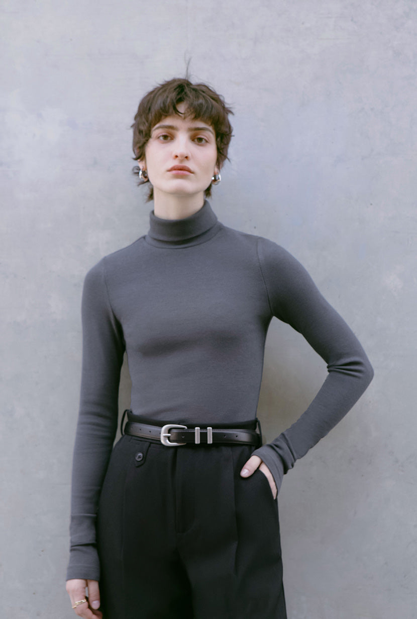 Freja Cotton Turtleneck - Grey