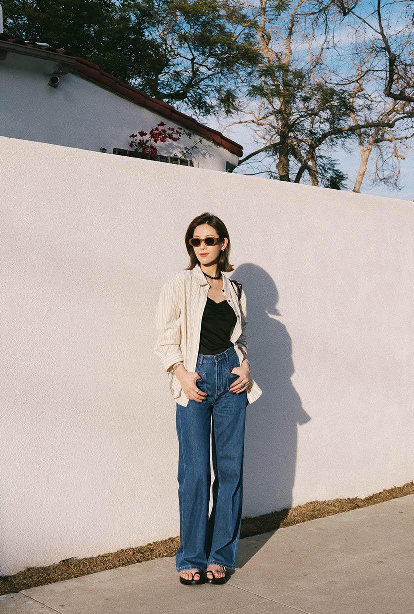 Odilia Mid Rise Straight Leg Jeans - Mid Indigo